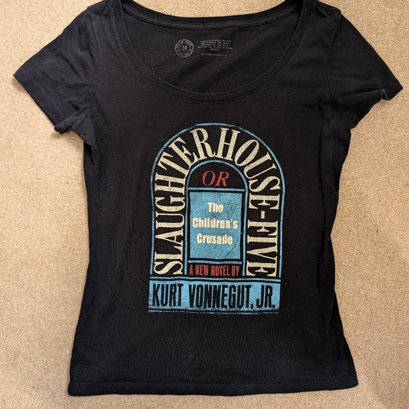 Out Of Print Slaughterhouse Five T-Shirt - Picture 2 of 3